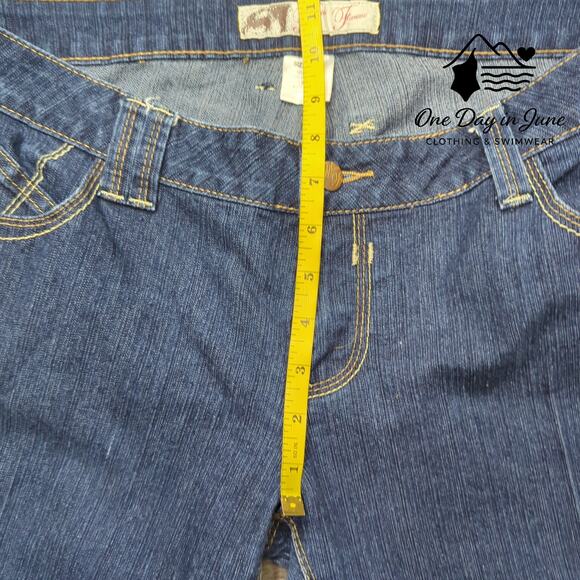 Mecca Femme Straight Leg Jeans Size 14 - Picture 4 of 6